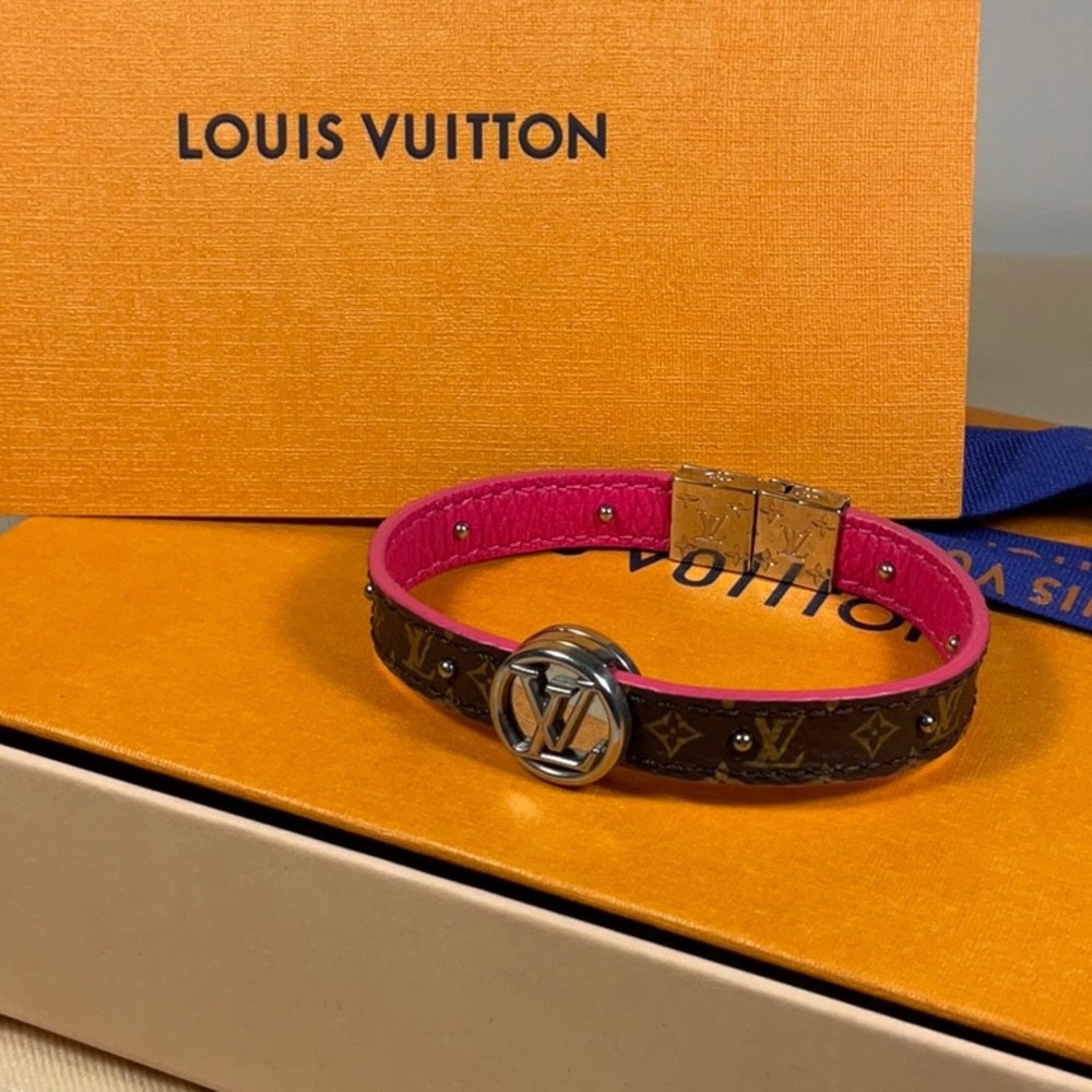 Louis Vuitton Circle Reversible Bracelet HTF Hot Pink!